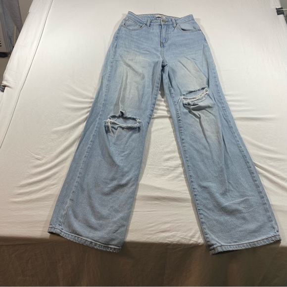 SO jeans Woman’s 25” super high rise Wide Leg Distressed Denim jeans light blue - Picture 9 of 9